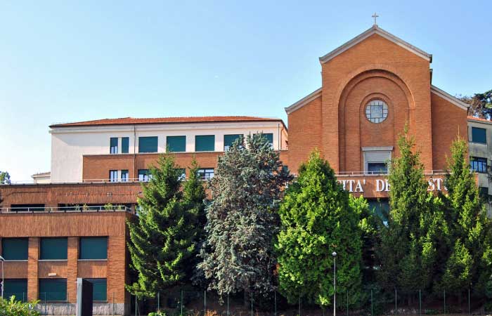 Insubria Üniversitesi